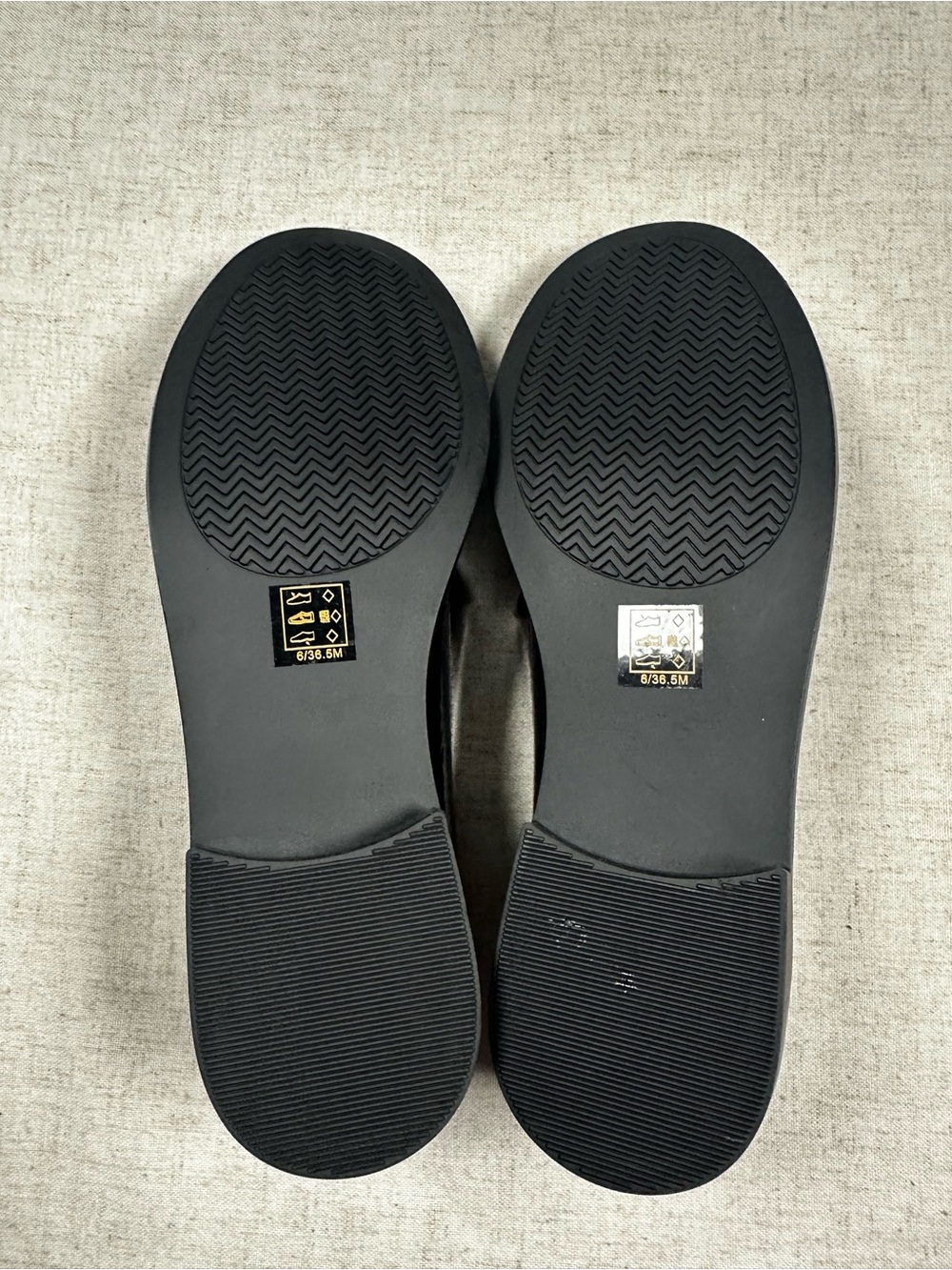 CL by Laundry Loafers Black Patent Size 6 - Picture 4 of 7